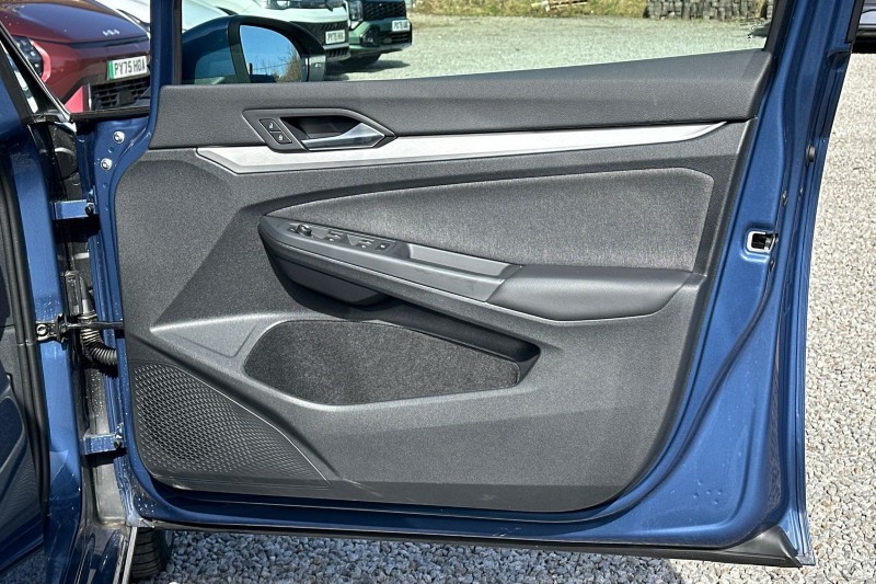 Used Volkswagen Golf 2025 for sale - 78042279: Photo 11