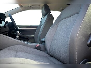 Used Volkswagen Golf 2025 for sale - 78042279: Photo