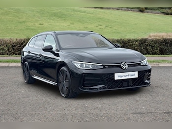 Used Volkswagen Passat 2025 for sale - 78813199: Photo