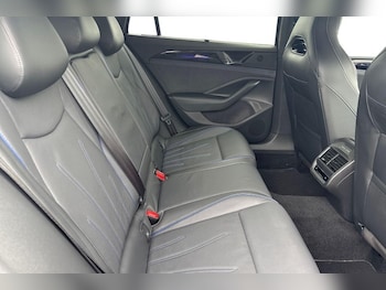 Used Volkswagen Passat 2025 for sale - 78813199: Photo