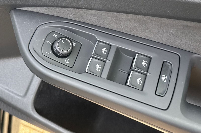 Used Volkswagen Golf 2025 for sale - 77640847: Photo 13