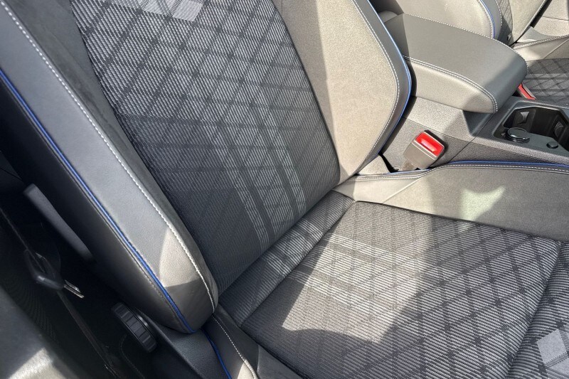 Used Volkswagen Golf 2025 for sale - 77640847: Photo 15