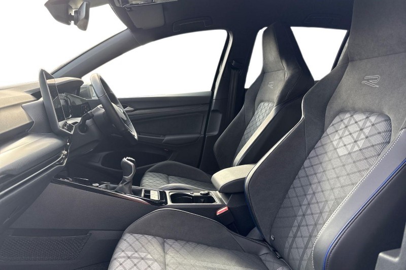 Used Volkswagen Golf 2025 for sale - 77640847: Photo 3