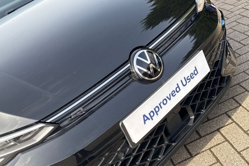 Used Volkswagen Golf 2025 for sale - 77640847: Photo 36