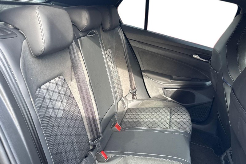 Used Volkswagen Golf 2025 for sale - 77640847: Photo 4