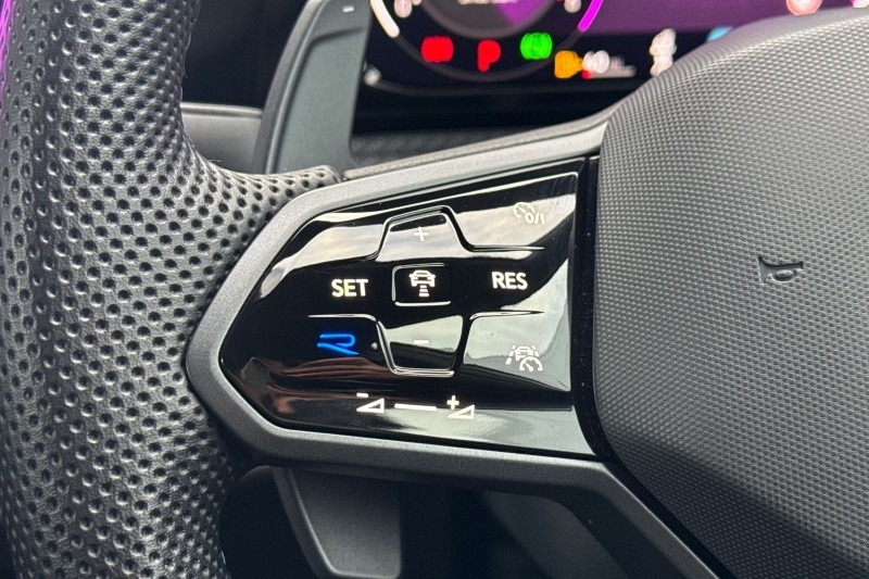 Used Volkswagen Golf 2023 for sale - 76982330: Photo 18