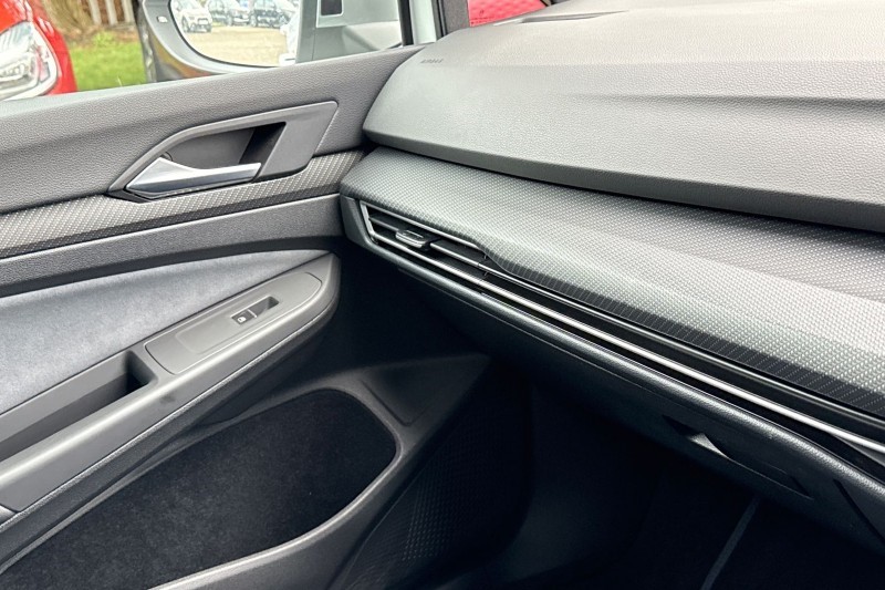 Used Volkswagen Golf 2023 for sale - 76982330: Photo 26