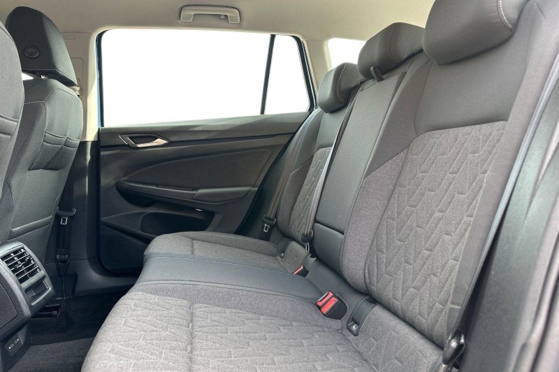 Used Volkswagen Golf 2025 for sale - 77778687: Photo 4