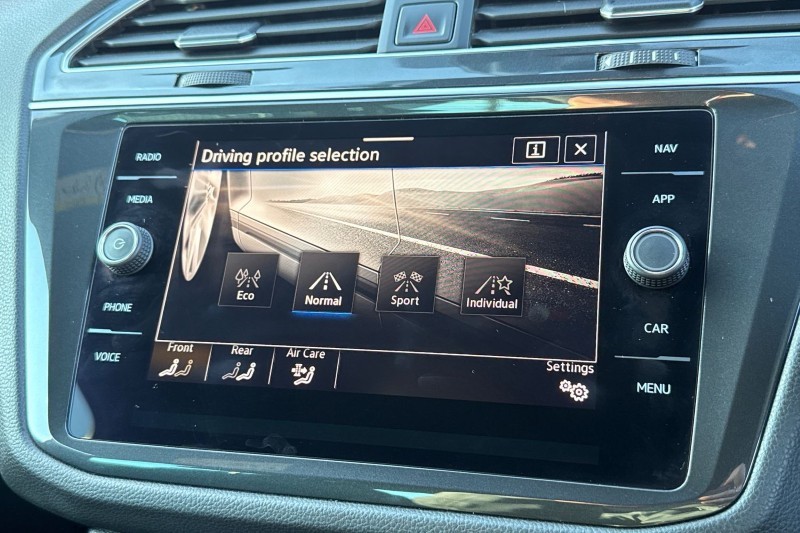 Used Volkswagen Tiguan 2023 for sale - 77918101: Photo 25