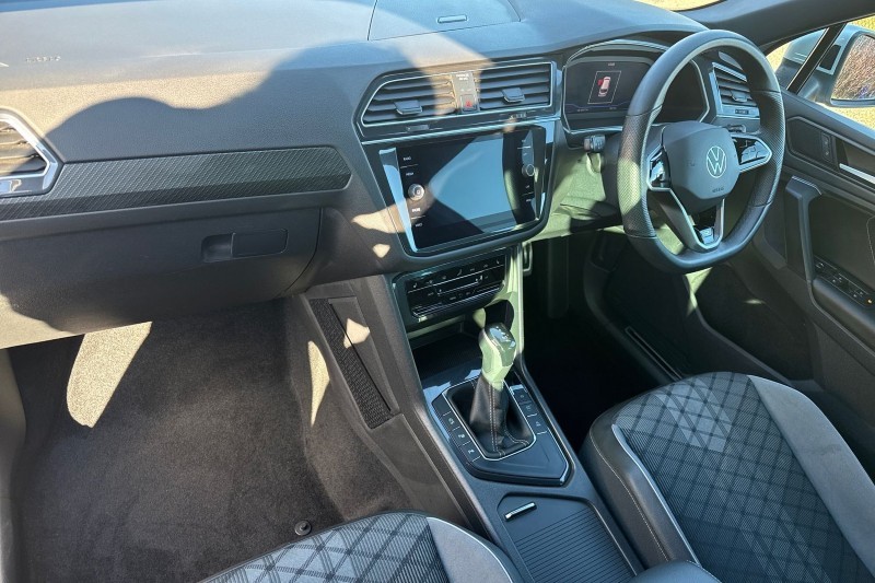 Used Volkswagen Tiguan 2023 for sale - 77918101: Photo 30