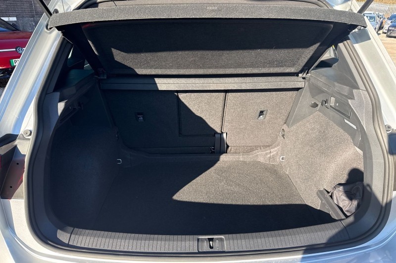 Used Volkswagen Tiguan 2023 for sale - 77918101: Photo 31