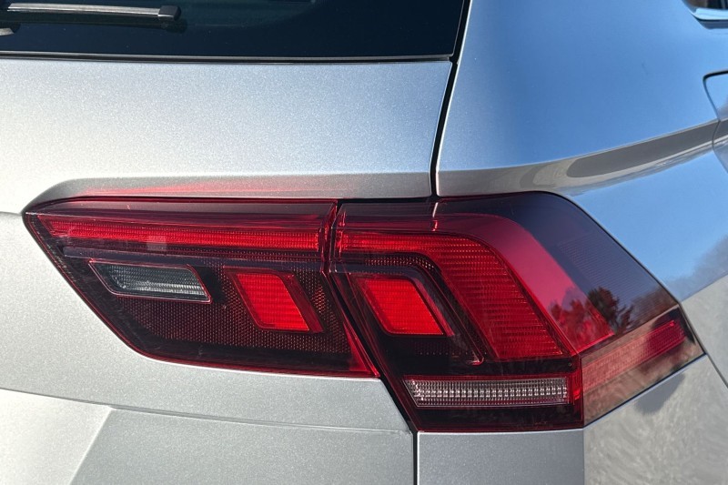 Used Volkswagen Tiguan 2023 for sale - 77918101: Photo 34