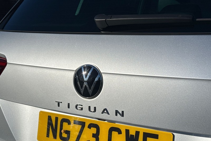 Used Volkswagen Tiguan 2023 for sale - 77918101: Photo 35