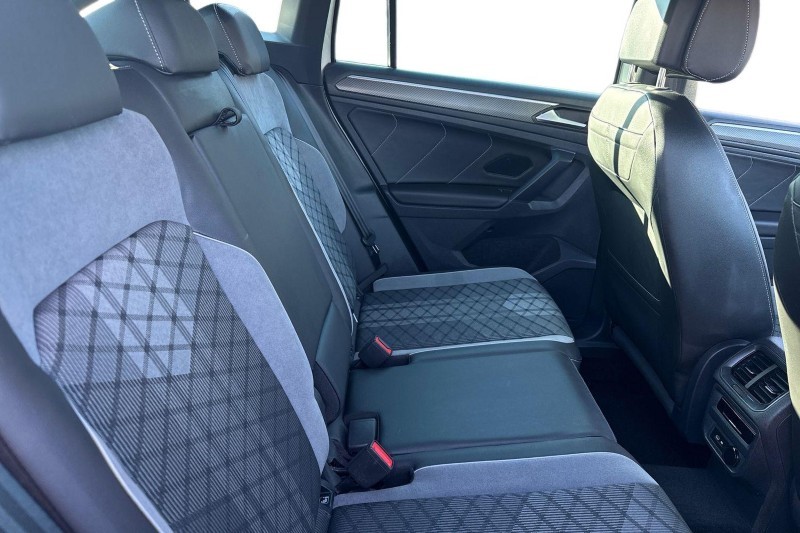 Used Volkswagen Tiguan 2023 for sale - 77918101: Photo 4