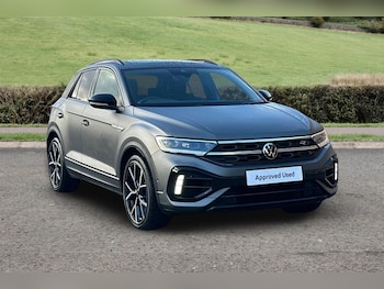 Used Volkswagen T-Roc 2025 for sale - 77476619: Photo