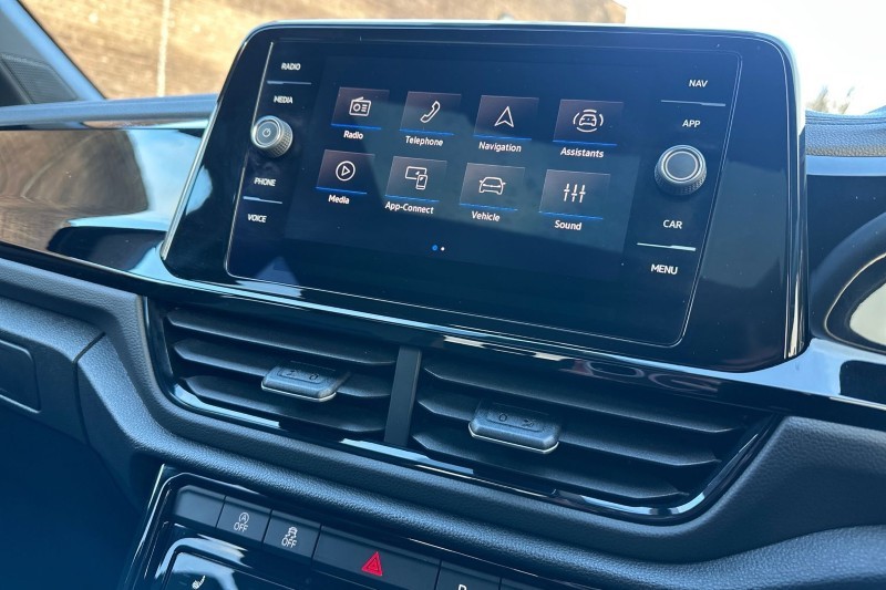 Used Volkswagen T-Roc 2025 for sale - 77476619: Photo 23