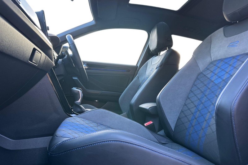 Used Volkswagen T-Roc 2025 for sale - 77476619: Photo 3