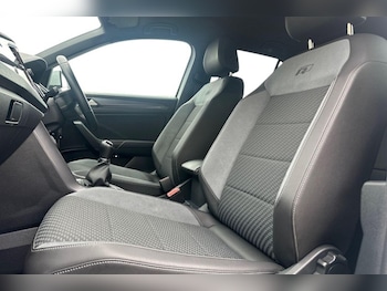 Used Volkswagen T-Roc 2021 for sale - 78670569: Photo