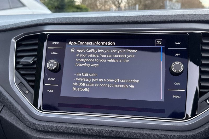 Used Volkswagen T-Roc 2022 for sale - 77135842: Photo 23