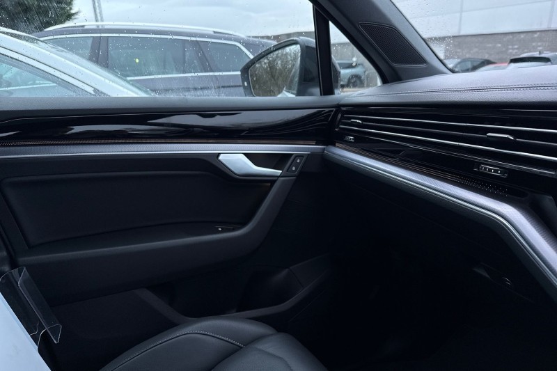Used Volkswagen Touareg 2022 for sale - 77159192: Photo 29