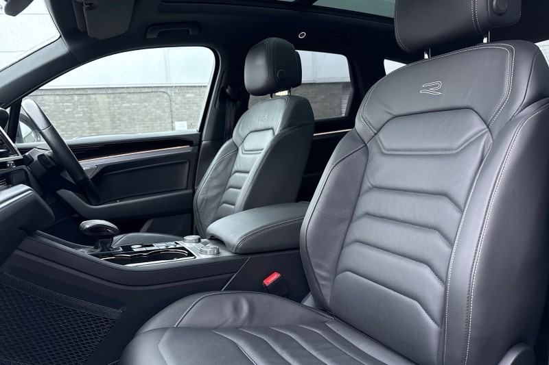 Used Volkswagen Touareg 2022 for sale - 77159192: Photo 32