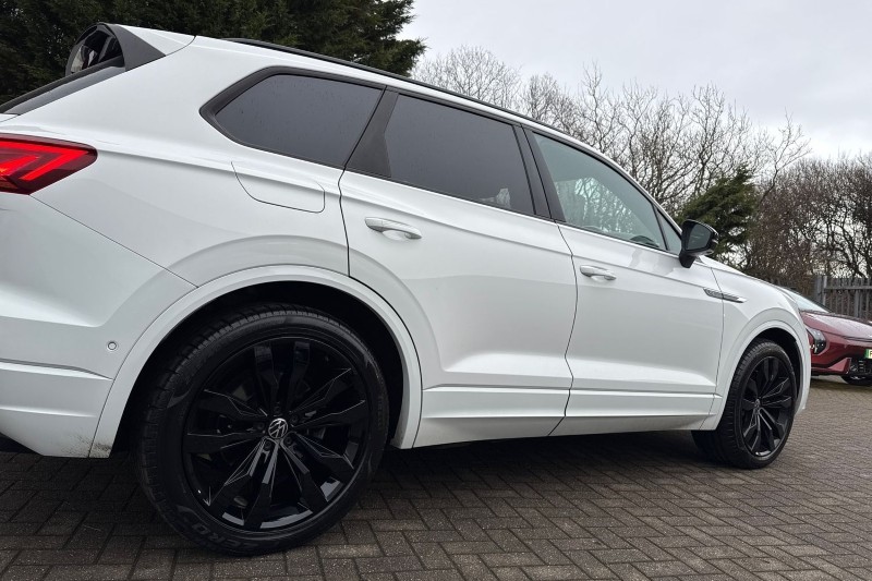 Used Volkswagen Touareg 2022 for sale - 77159192: Photo 38