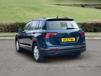 Used Volkswagen Tiguan 2021 for sale - 77877771: Photo