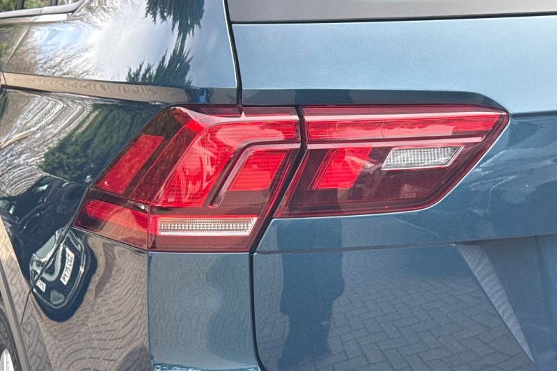 Used Volkswagen Tiguan 2021 for sale - 77877771: Photo 36