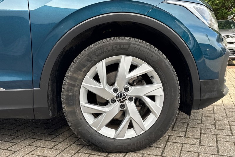 Used Volkswagen Tiguan 2021 for sale - 77877771: Photo 8