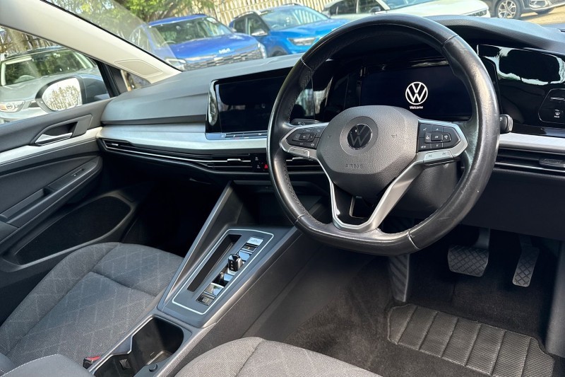 Used Volkswagen Golf 2020 for sale - 77945561: Photo 10