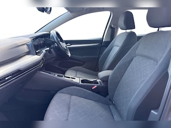 Used Volkswagen Golf 2020 for sale - 77945561: Photo