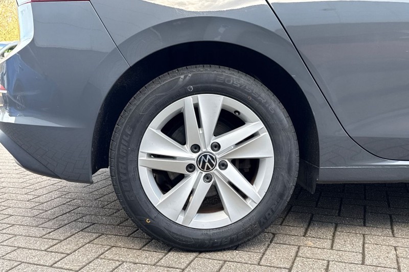 Used Volkswagen Golf 2020 for sale - 77945561: Photo 8