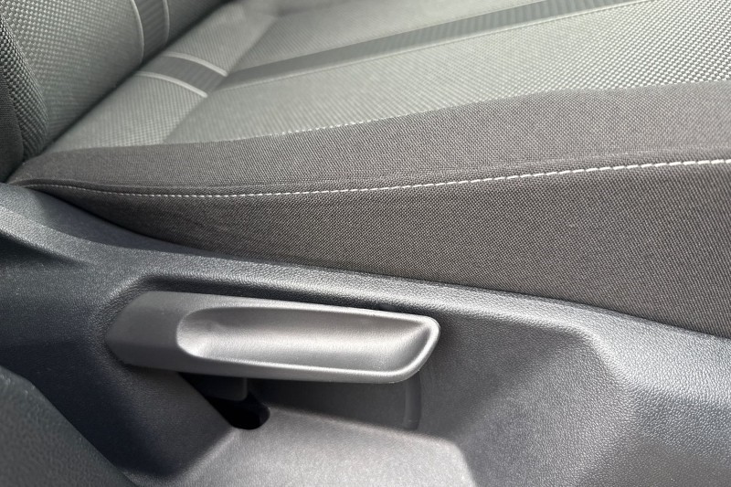 Used Volkswagen T-Roc 2024 for sale - 76980867: Photo 14