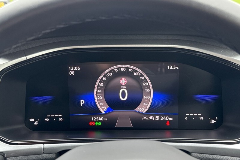 Used Volkswagen T-Roc 2024 for sale - 76980867: Photo 20