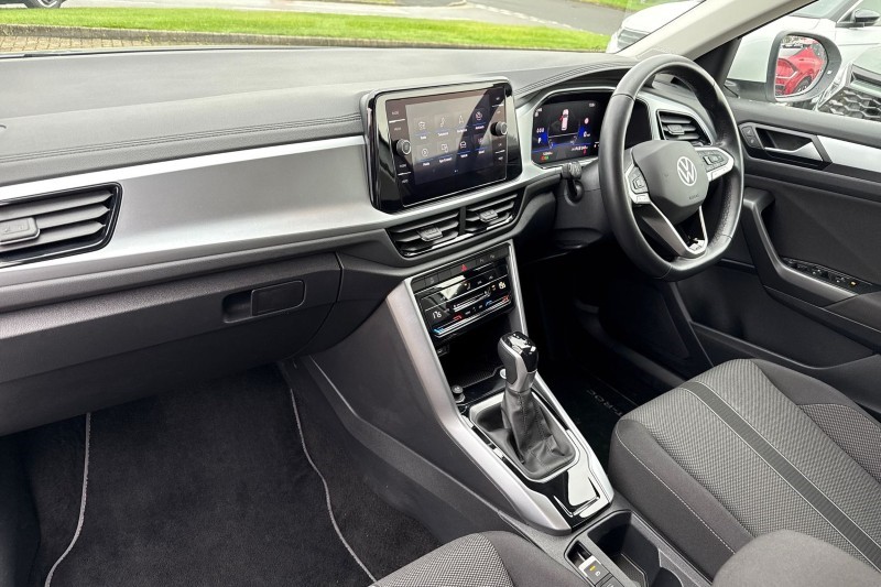 Used Volkswagen T-Roc 2024 for sale - 76980867: Photo 30