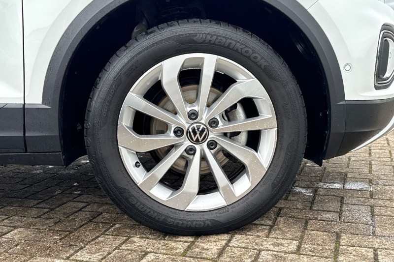 Used Volkswagen T-Roc 2024 for sale - 76980867: Photo 8