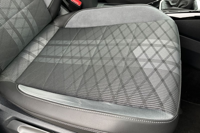 Used Volkswagen T-Roc 2024 for sale - 76981800: Photo 15