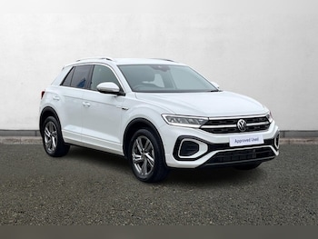 Used Volkswagen T-Roc 2024 for sale - 76981800: Photo