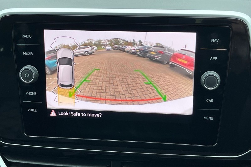 Used Volkswagen T-Roc 2024 for sale - 76981800: Photo 24