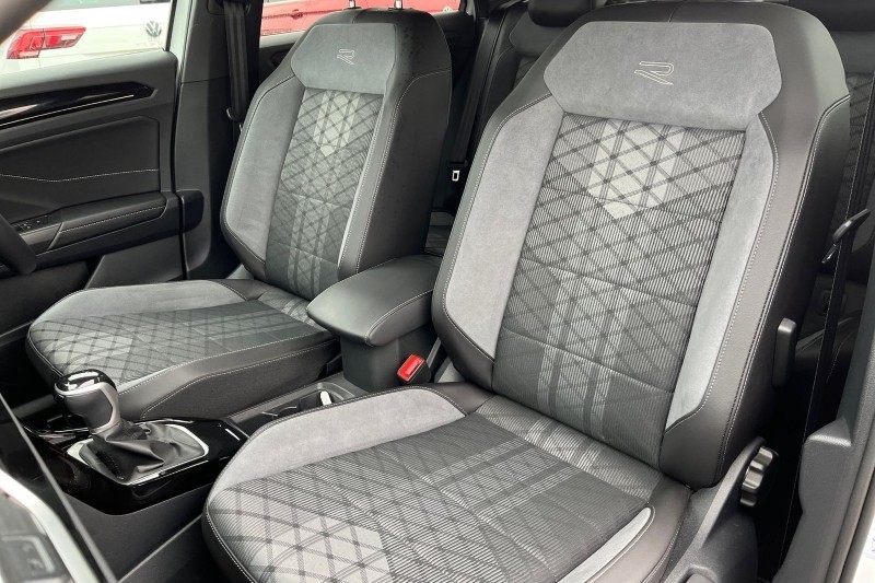 Used Volkswagen T-Roc 2024 for sale - 76981800: Photo 33