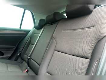 Used Volkswagen Golf 2019 for sale - 77679024: Photo