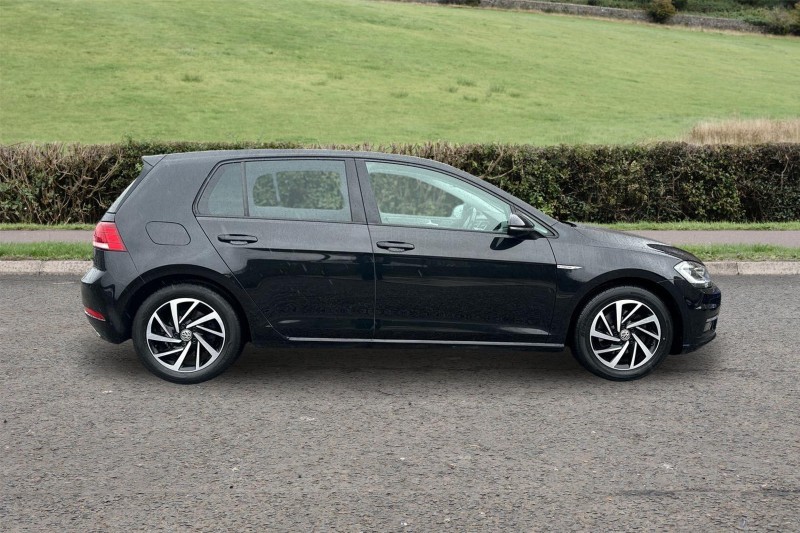 Used Volkswagen Golf 2019 for sale - 77679024: Photo 5