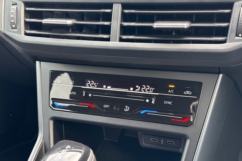 Used Volkswagen Polo 2022 for sale - 76982419: Photo 25