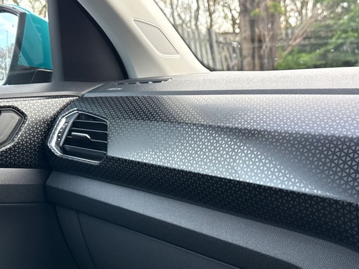 Used Volkswagen T-Cross 2019 for sale - 76982283: Photo 25