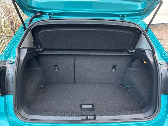 Used Volkswagen T-Cross 2019 for sale - 76982283: Photo 30