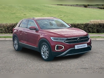 Used Volkswagen T-Roc 2022 for sale - 77445812: Photo
