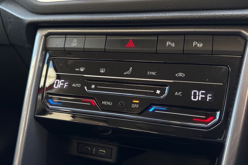 Used Volkswagen T-Roc 2022 for sale - 77445812: Photo 24