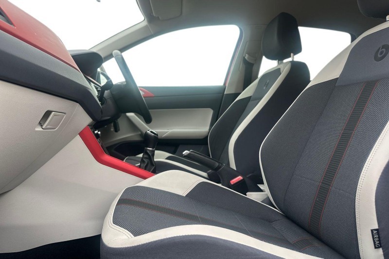 Used Volkswagen Polo 2018 for sale - 77732691: Photo 3