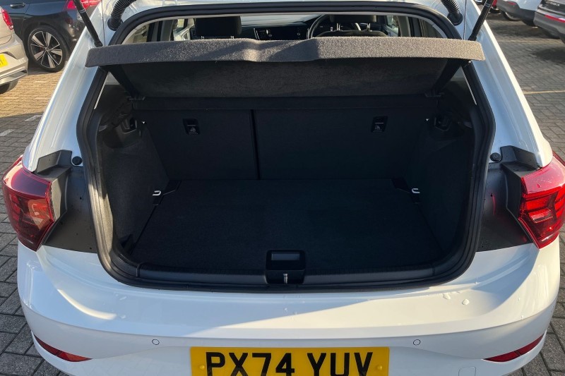 Used Volkswagen Polo 2024 for sale - 76982250: Photo 32