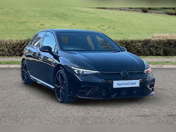 Used Volkswagen Golf 2024 for sale - 77732692: Photo